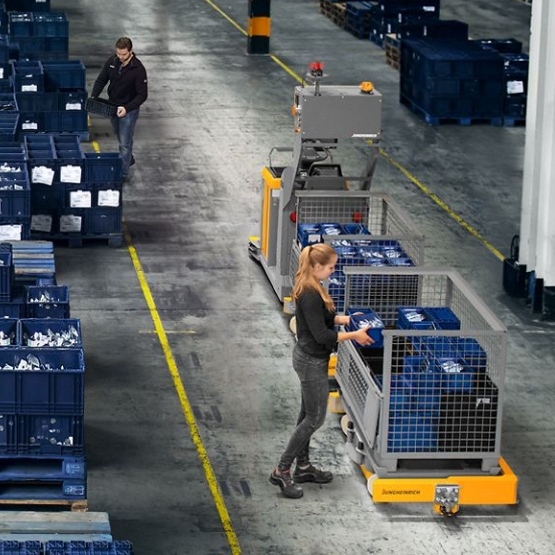 AGV in Warehouse
