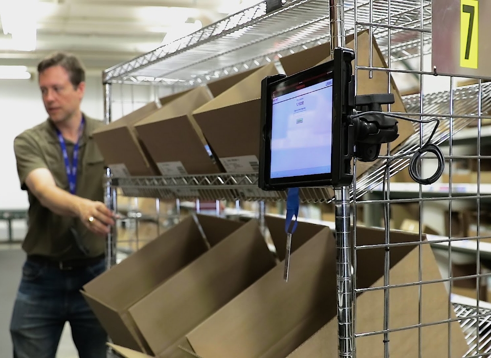 DCX Smart Cart